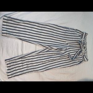 Blue and white striped loose cropped pants